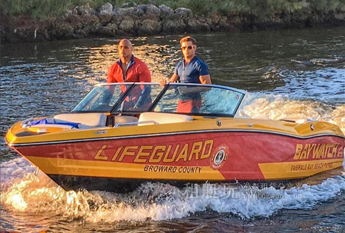 40位名人狂曬游艇度假照，你還在矜持什么？