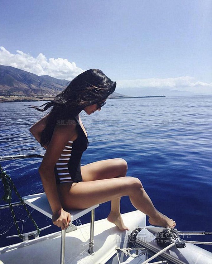 40位名人狂曬游艇度假照，你還在矜持什么？