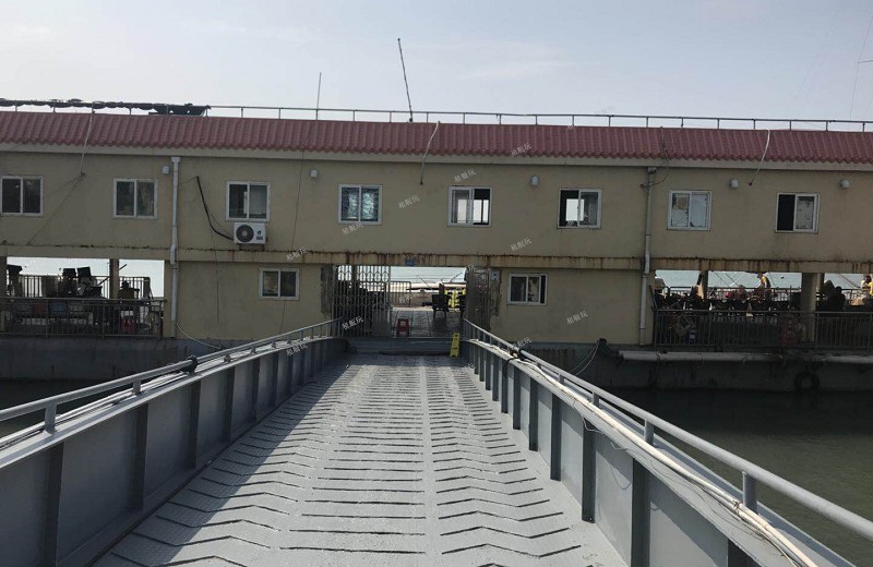 PhotoCap_002.jpg PhotoCap_002.jpg